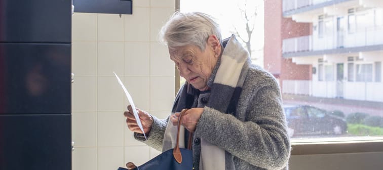 Paper or plastic? Almost half a million Americans prefer traditional means to get their checks, please!
